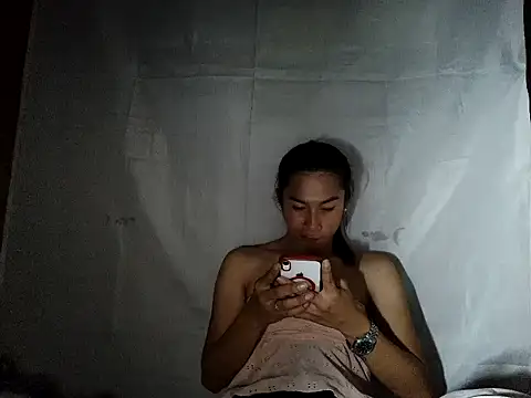 Asian PrettyAle online show from April 9, 2026, 12:11 pm