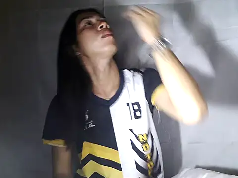 Asian PrettyAle online show from March 8, 2026, 2:53 pm