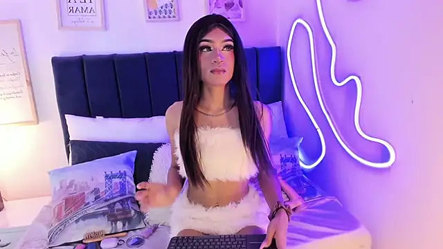 Snapshot of Hanna_Deluxe chatting on October 25, 2025, 4:07 pm Hanna Deluxe online show from October 25, 2025, 4:07 pm