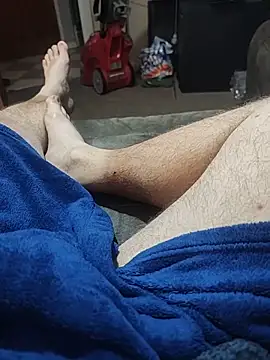 Snapshot of hubbyfun19 chatting on June 7, 2026, 4:07 am hubbyfun19 online show from June 7, 2026, 4:07 am