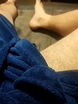 hubbyfun19 online show from December 21, 2025, 7:32 am