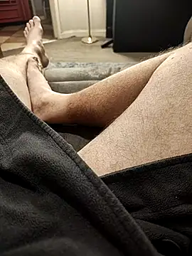 hubbyfun19 online show from November 6, 2025, 6:28 am