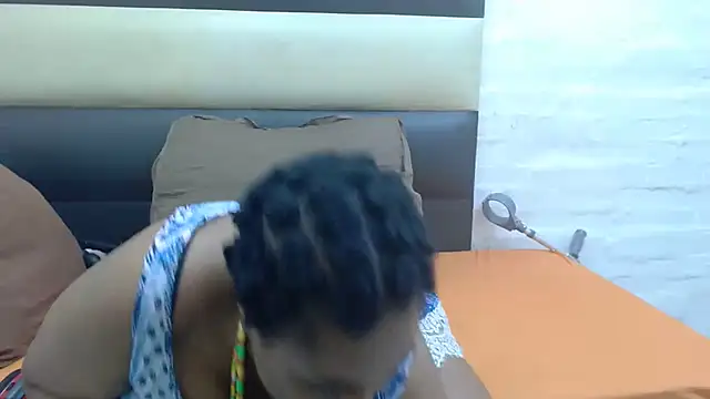 Snapshot of AFRICANBOOTYLICIOUSxxx chatting on October 21, 2025, 5:01 pm AFRICANBOOTYLICIOUSxxx online show from October 21, 2025, 5:01 pm