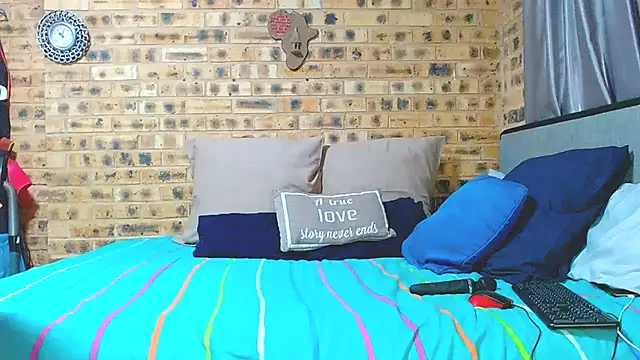 Snapshot of AFRICANBOOTYLICIOUSxxx chatting on November 5, 2025, 2:58 am AFRICANBOOTYLICIOUSxxx online show from November 5, 2025, 2:58 am