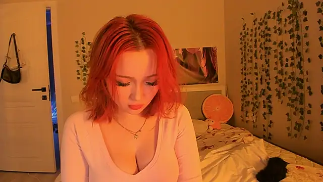 yuna loon online show from November 16, 2025, 2:05 am