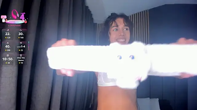 Gina 77 online show from September 15, 2025, 12:16 pm