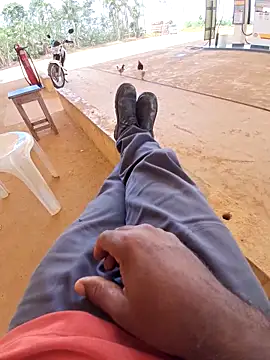 Snapshot of Negodabenga chatting on November 17, 2025, 4:44 pm Negodabenga online show from November 17, 2025, 4:44 pm