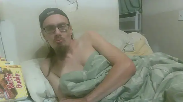 Snapshot of dandonn chatting on November 22, 2025, 2:32 am dandonn online show from November 22, 2025, 2:32 am