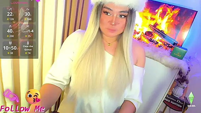 Snapshot of ursexy_ceciliaxx chatting on July 4, 2026, 2:51 am ursexy ceciliaxx online show from July 4, 2026, 2:51 am