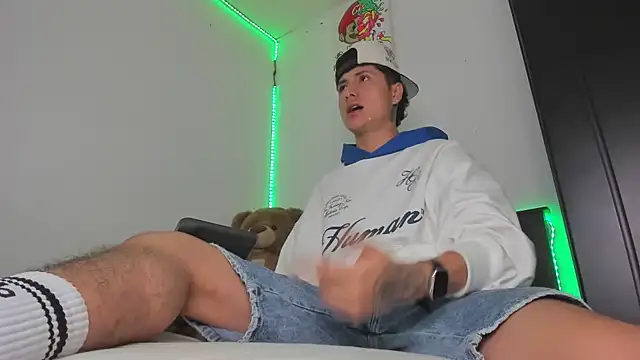 Mateo Escobar online show from January 9, 2026, 4:52 am