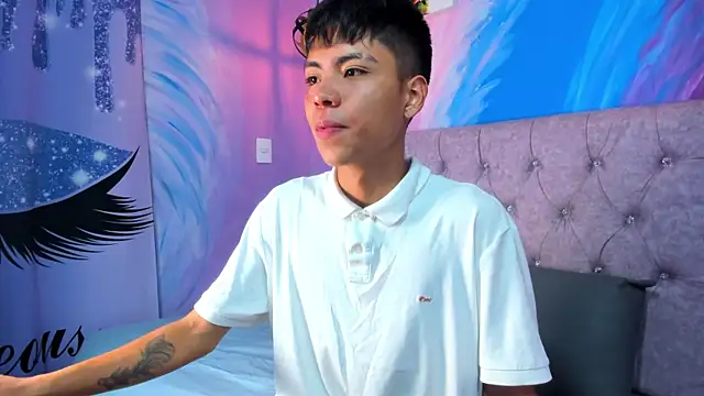 MaxiWildd online show from February 16, 2026, 12:37 pm