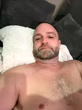 Dilfcam101 online show from November 11, 2025, 7:52 pm