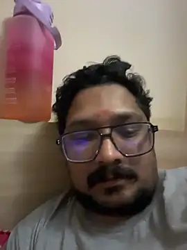 your boy1991 online show from December 21, 2025, 4:41 pm