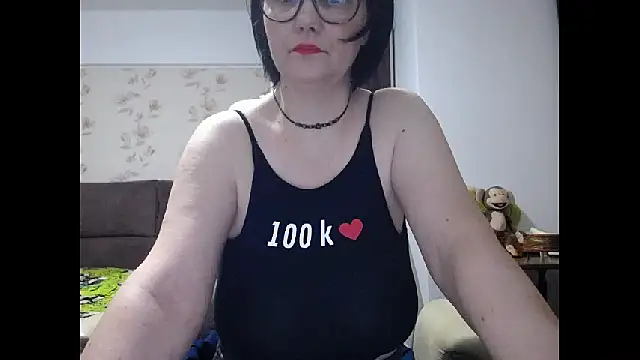 Mary x online show from June 2, 2026, 3:39 am