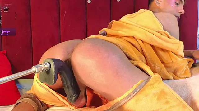 Snapshot of PrincePoppy chatting on October 26, 2025, 8:48 am PrincePoppy online show from October 26, 2025, 8:48 am