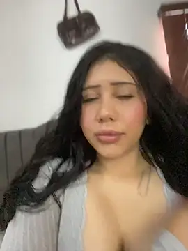Snapshot of snow_doll chatting on July 13, 2026, 9:14 pm snow doll online show from July 13, 2026, 9:14 pm
