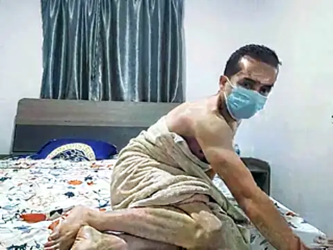 Snapshot of SSerene chatting on December 18, 2025, 6:01 pm SSerene online show from December 18, 2025, 6:01 pm