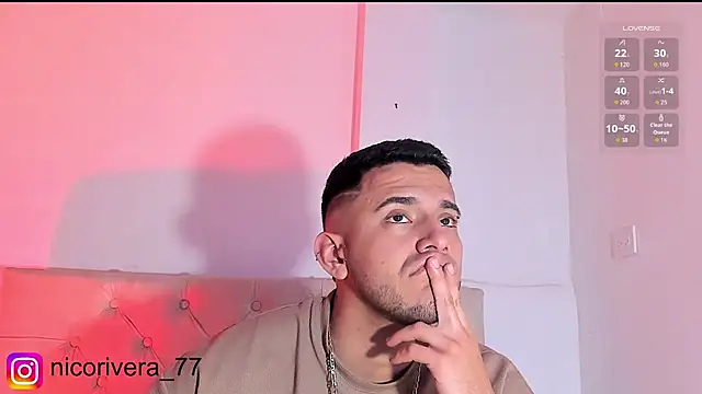 Snapshot of nico_rivera chatting on September 17, 2025, 3:30 am nico rivera online show from September 17, 2025, 3:30 am