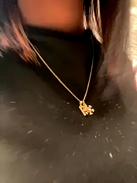 Snapshot of PamelaCullen chatting on December 19, 2025, 2:41 pm PamelaCullen online show from December 19, 2025, 2:41 pm