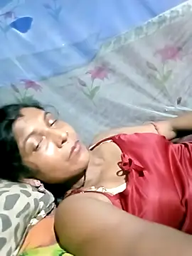 Snapshot of Savita992 chatting on April 26, 2026, 6:38 pm Savita992 online show from April 26, 2026, 6:38 pm