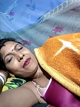 Savita992 online show from February 28, 2026, 8:19 pm