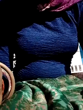 Snapshot of Gauri-Dhar chatting on December 4, 2025, 8:13 am Gauri-Dhar online show from December 4, 2025, 8:13 am