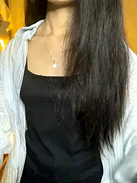 Snapshot of Nhinhi18 chatting on November 1, 2025, 3:50 pm Nhinhi18 online show from November 1, 2025, 3:50 pm