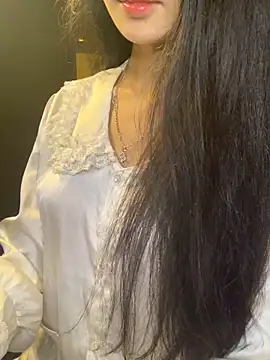 Snapshot of Nhinhi18 chatting on May 11, 2026, 4:04 pm Nhinhi18 online show from May 11, 2026, 4:04 pm