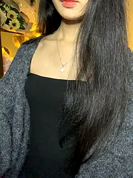 Snapshot of Nhinhi18 chatting on November 25, 2025, 3:23 pm Nhinhi18 online show from November 25, 2025, 3:23 pm