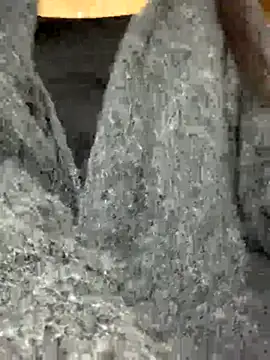 Snapshot of Nhinhi18 chatting on December 1, 2025, 1:34 pm Nhinhi18 online show from December 1, 2025, 1:34 pm