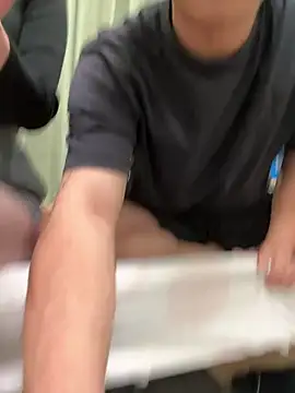 Snapshot of C-4bomb chatting on October 6, 2025, 1:56 pm C-4bomb online show from October 6, 2025, 1:56 pm