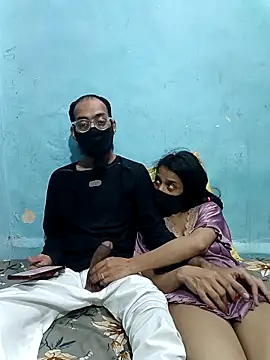 ursumita online show from October 31, 2025, 8:27 pm