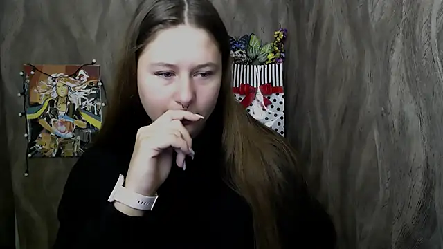 Snapshot of Linda_S_ chatting on October 3, 2025, 9:22 am Linda S  online show from October 3, 2025, 9:22 am