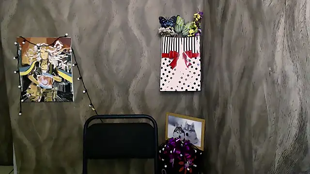 Snapshot of Linda_S_ chatting on September 30, 2025, 10:10 am Linda S  online show from September 30, 2025, 10:10 am