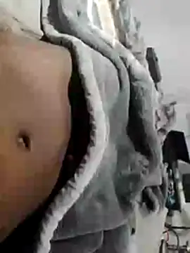 fcbk black online show from November 28, 2025, 2:56 am