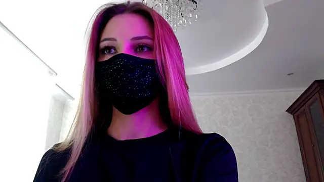 Snapshot of Iris_lave chatting on July 10, 2026, 1:44 pm Iris lave online show from July 10, 2026, 1:44 pm