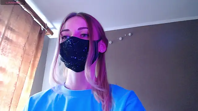 Iris lave online show from September 9, 2025, 1:53 pm