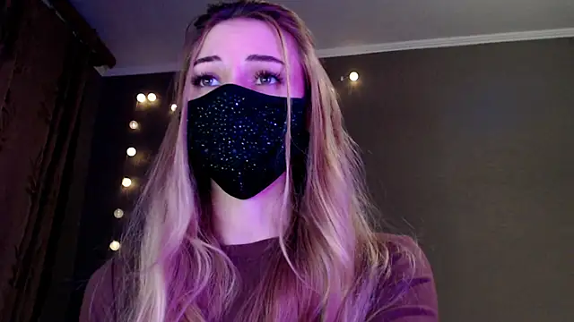 Iris lave online show from January 17, 2026, 3:04 pm