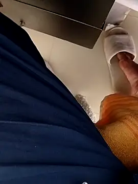 Snapshot of hackyourpussy@xh chatting on January 15, 2026, 9:45 am hackyourpussyxh online show from January 15, 2026, 9:45 am