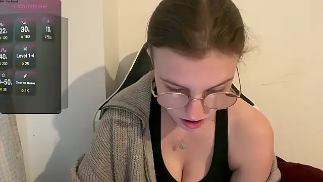 Snapshot of BustyKellyXXX chatting on January 13, 2026, 9:02 am BustyKellyXXX online show from January 13, 2026, 9:02 am