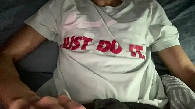 0xdeexnutz online show from November 1, 2025, 12:54 pm