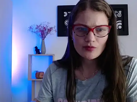 Snapshot of Camila-ventura chatting on October 23, 2025, 2:49 pm Camila-ventura online show from October 23, 2025, 2:49 pm