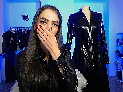 AlienaMoore online show from February 21, 2026, 11:51 pm