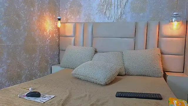 NataliePetite3x online show from February 27, 2026, 12:16 pm