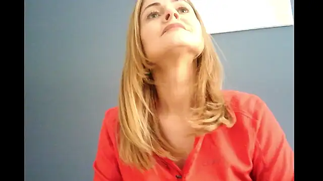 Snapshot of Ginger-bb chatting on January 14, 2026, 9:02 am Ginger-bb online show from January 14, 2026, 9:02 am