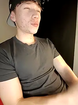 Logan sixxer online show from October 17, 2025, 9:49 pm