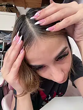 Snapshot of Babylovetiernax chatting on February 11, 2026, 1:11 pm Babylovetiernax online show from February 11, 2026, 1:11 pm