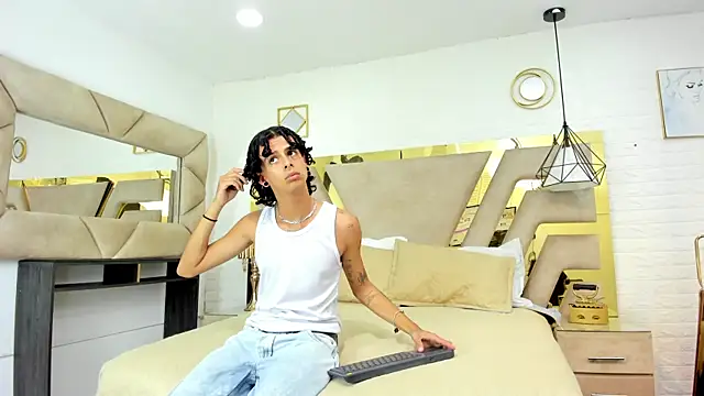 Snapshot of Ibratxandy chatting on November 3, 2025, 6:44 pm Ibratxandy online show from November 3, 2025, 6:44 pm