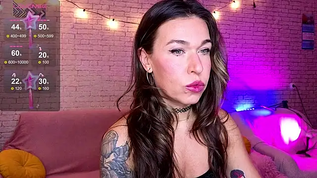 Snapshot of ReginaFoXXXy chatting on September 9, 2025, 8:13 am ReginaFoXXXy online show from September 9, 2025, 8:13 am