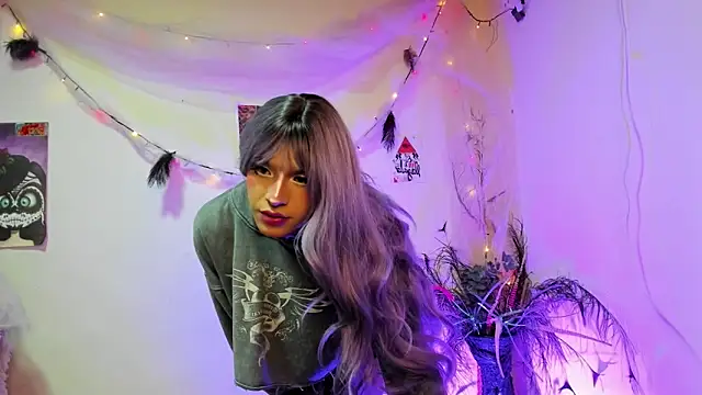  viollette  online show from December 18, 2025, 12:49 am